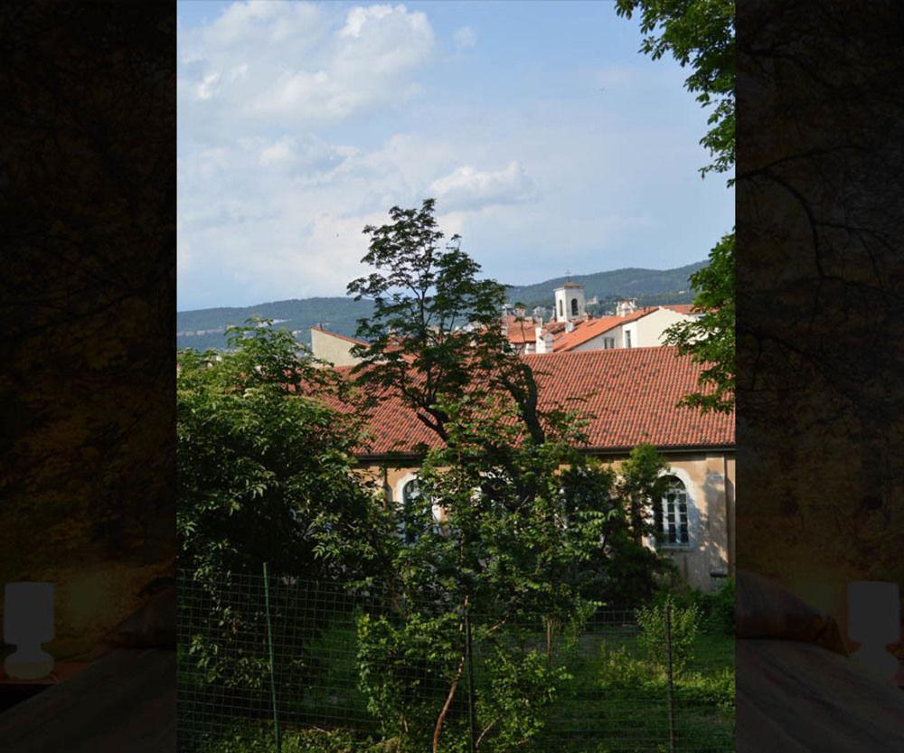 Casa Vacanze All'Angolo Trieszt Kültér fotó